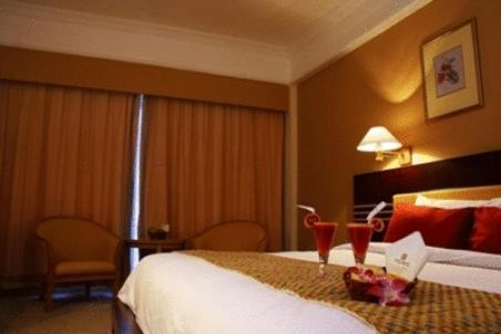 Tiara Medan Hotel & Convention Center Luaran gambar